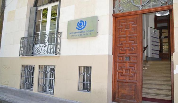 La Defensoría del Pueblo vuelve a atender de 8 a 18 horas 