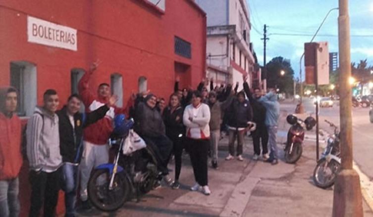 Unión cobrará un bono obligatorio para el partido clásico
