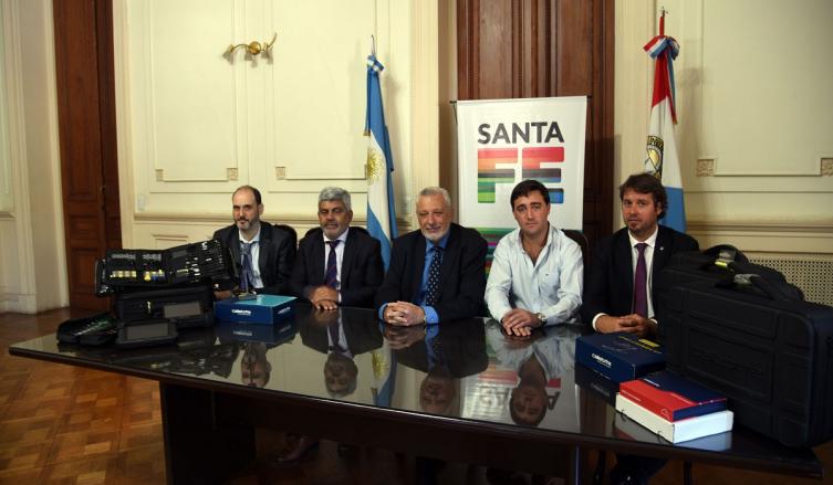 La provincia entregó equipamiento al Ministerio Público de la Acusación