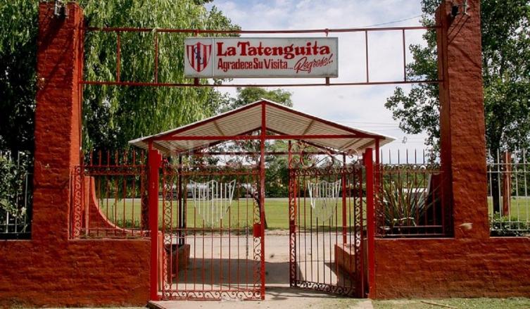 Balearon a dos personas frente a La Tatenguita: buscan al agresor