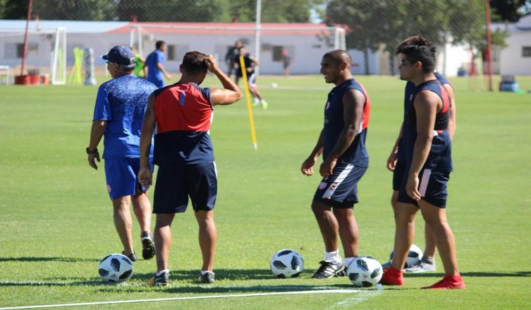 Unión enfrentará a San Lorenzo con cambios obligados