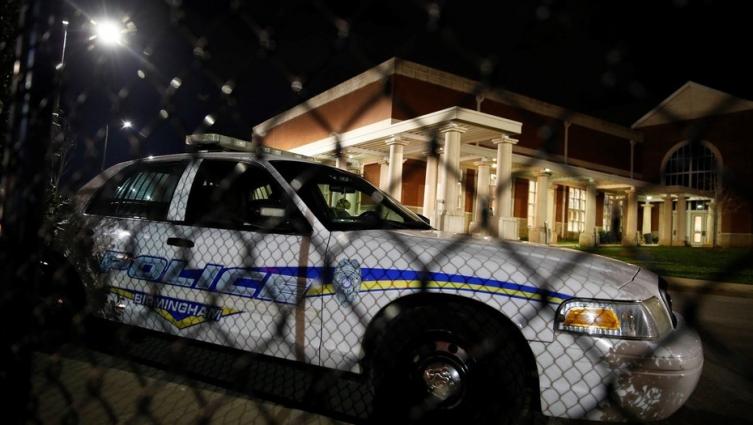 EE.UU.: Un tiroteo en una escuela de Alabama deja al menos un muerto