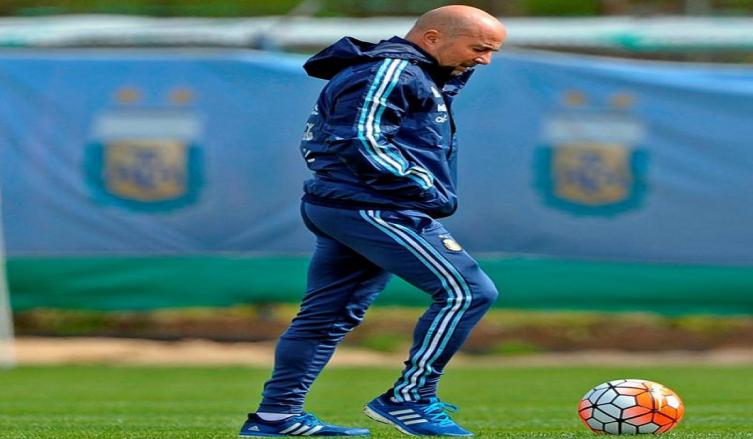 Dos de Boca y dos de Avellaneda: los jugadores que citaría Sampaoli del medio local