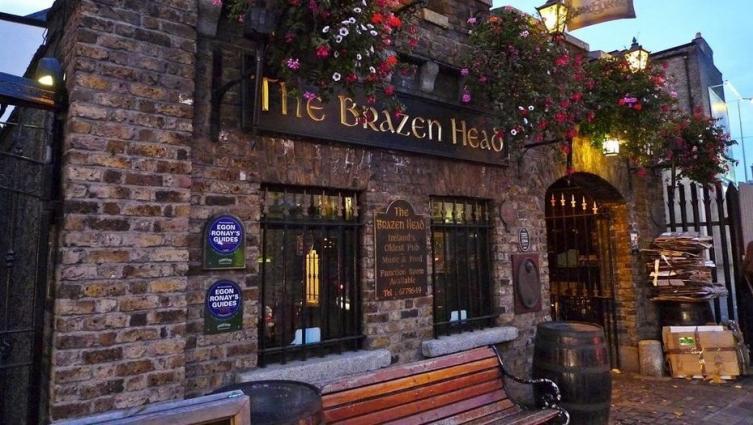 El pub irlandés que sirve cerveza desde hace más de 800 años