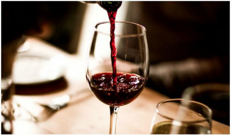 Alimentos que no debes combinar con el vino