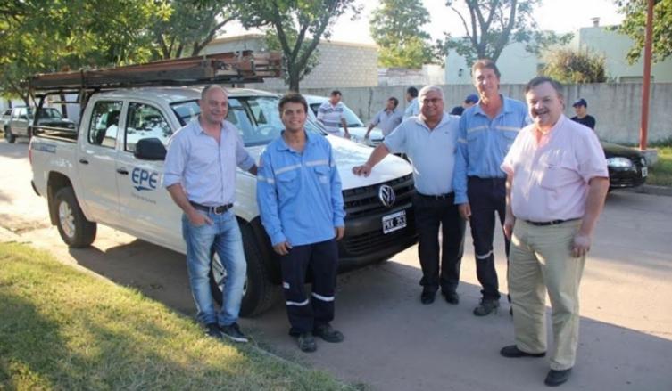 Se solicita que la EPE provea de dos Pick up 4x4 – 0 Km 