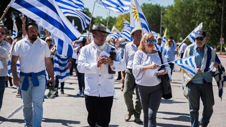 Uruguay: Rurales vuelven a protestar contra la política económica