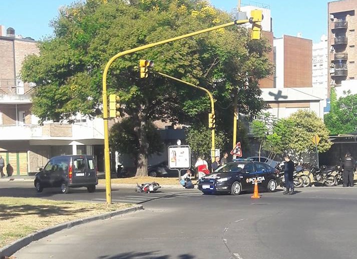 Accidente en 27 de febrero y Juan de Garay 