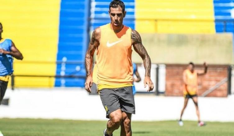 Herrera, el goleador canalla en 2018, imagina un partido cerrado