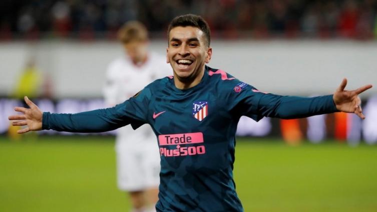 Sampaoli sumó a Ángel Correa a la gira de la Selección