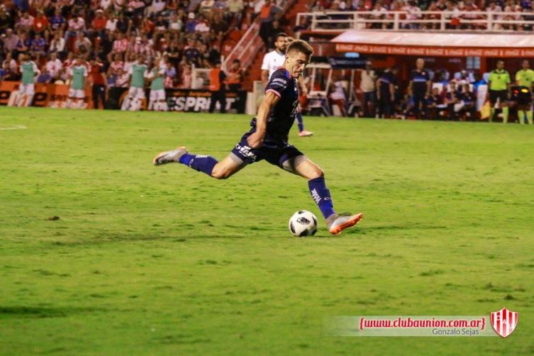 Unión: Santiago Lebus corre con ventaja
