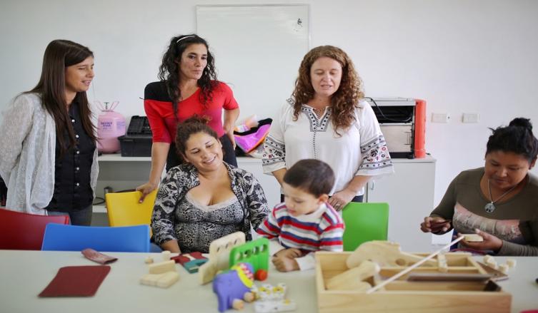  Propone actividades para toda la comunidad 