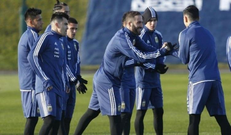 Higuaín admitió que pensó en dejar el fútbol