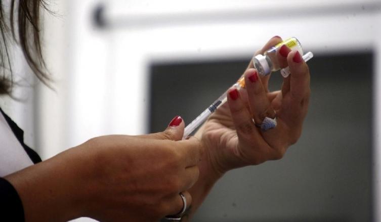 Fiebre amarilla: murieron dos personas que viajaron a Brasil sin vacuna