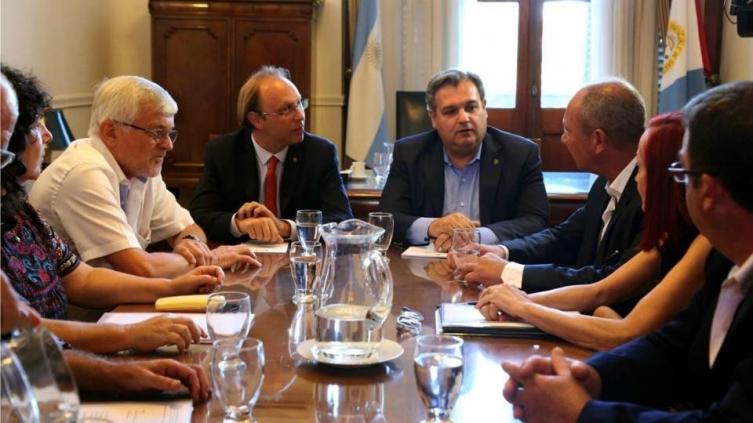 La provincia confirmó que el aumento se abonará por decreto