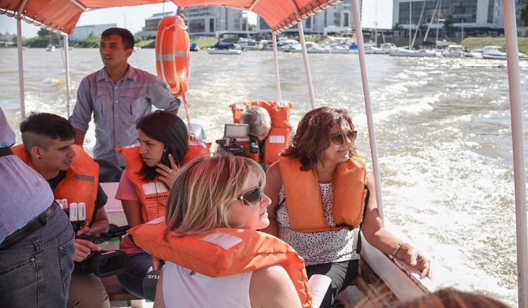 La ciudad se prepara para recibir a los turistas 