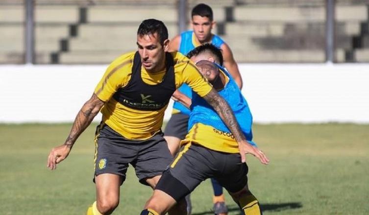 Central le prende velas a Herrera y Ledesma