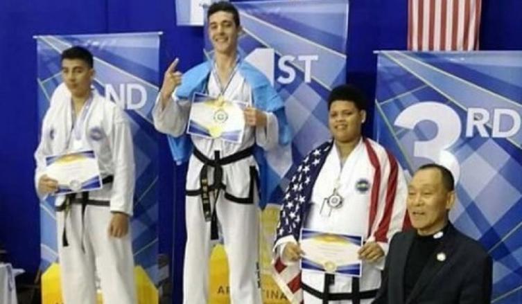 El argentino campeón mundial que pide ayuda por Twitter