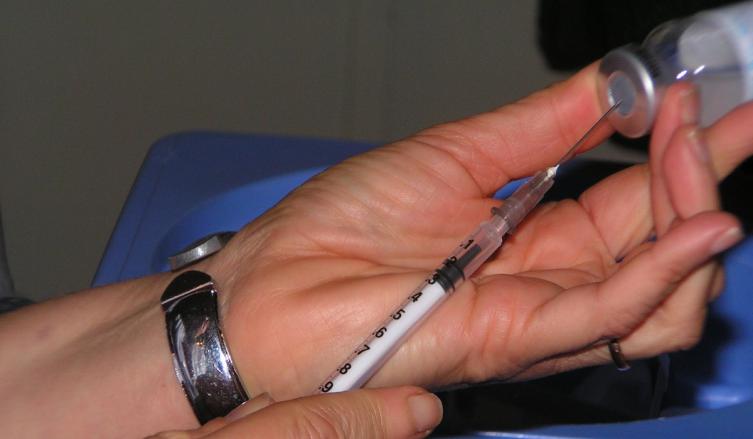 Se informa que llegaron a la provincia las primeras dosis de la vacuna antigripal  