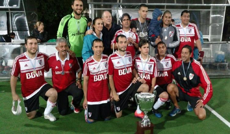 Fútbol para ciegos: ¡River, campeón de la Liga Nacional!