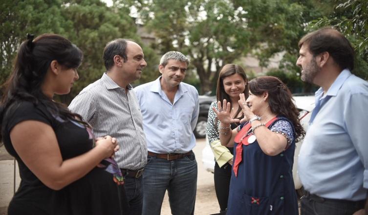 Municipio y vecinos proyectan juntos la nueva plaza para Altos del Valle