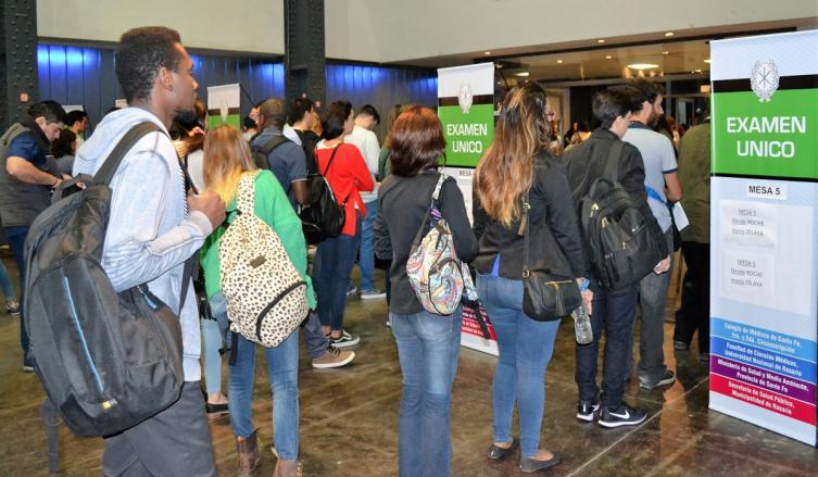 El Ministerio de Salud evaluó a los aspirantes a residencias 