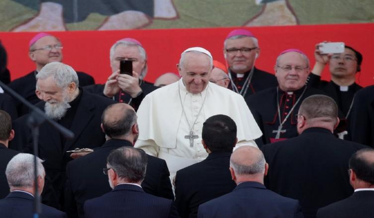 Desafíos: las internas en la curia les ponen un freno a las reformas de Francisco
