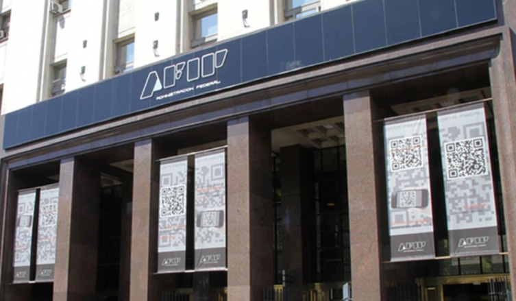La AFIP recibió datos de 35.000 cuentas de argentinos en el exterior
