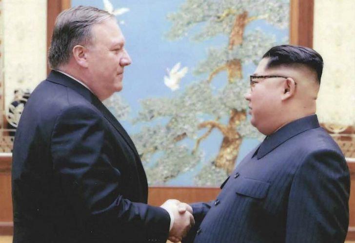 Con tres estadounidenses presos en Corea, Trump prepara reunión con Kim
