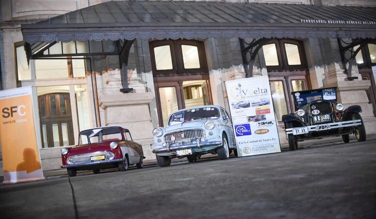 Los autos clásicos y antiguos, protagonistas del Rally  