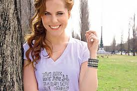 Agustina Kämpfer contó por qué no estaría pareja con el padre de su hijo