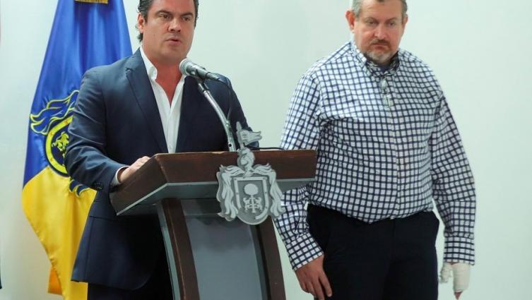 Guadalajara: atacan a balazos a un funcionario y hieren a otras siete personas