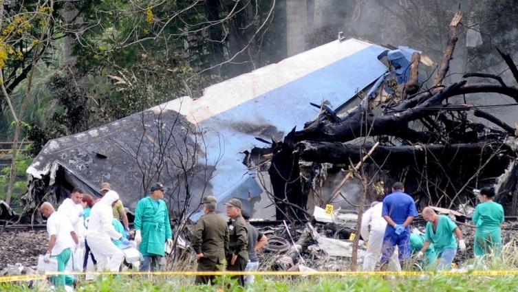 Cuba: murió una de las tres sobrevivientes del accidente aéreo