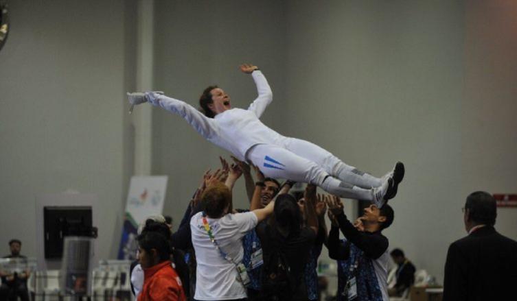 Isabel Di Tella fue medalla oro en espada femenina
