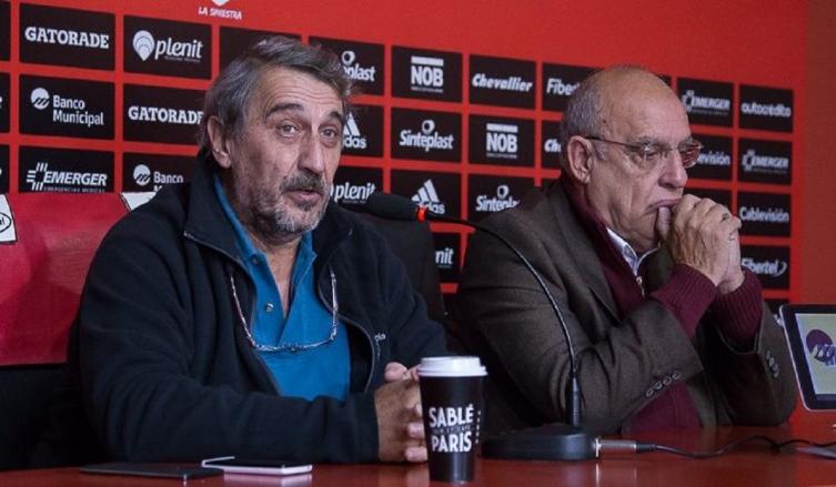Renunció el tesorero de Newells