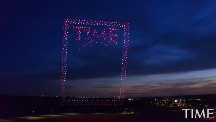 La impactante portada de la revista Time realizada con 958 drones