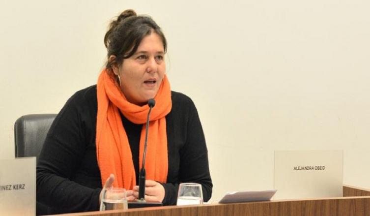 Piden el pago retroactivo de aportes y citan a funcionaria