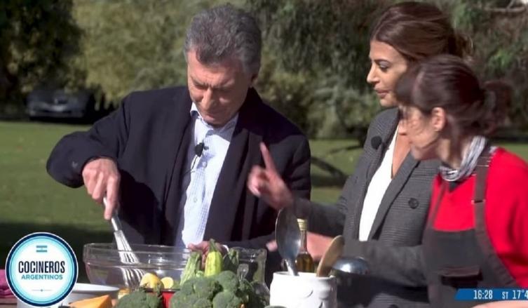 Mauricio Macri, Juliana Awada y la reconciliación con los cocineros de la TV Pública