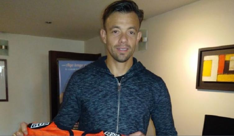 Colón presentó de forma oficial a Leonardo Burián