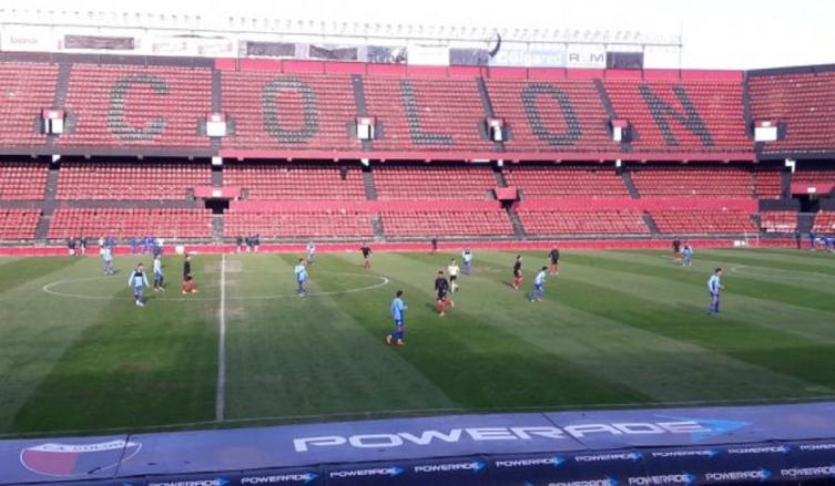 Los equipos de Domínguez en los amitosos ante La Crema