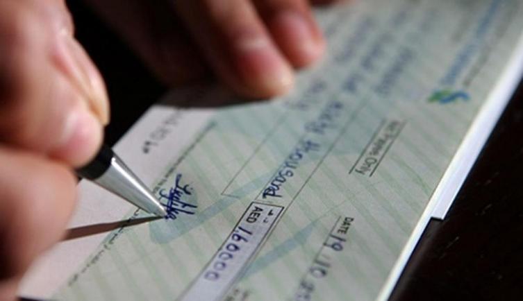 BC: La cantidad de cheques rechazados creció más del 70% en un año
