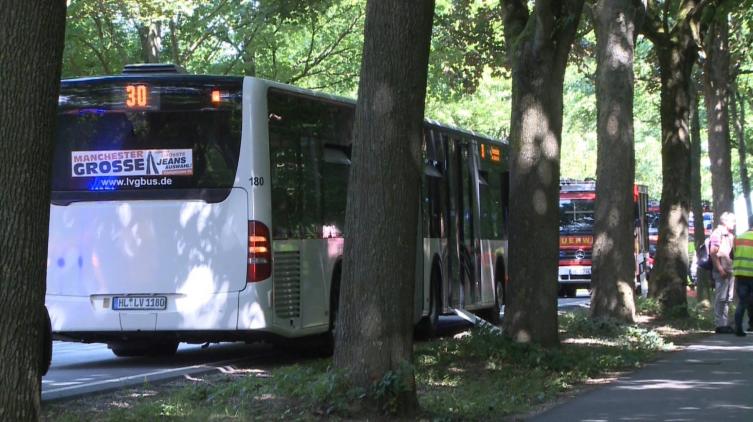 Varios heridos en un ataque con cuchillo en un autobús en Alemania