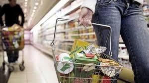 Una familia necesitó 19.601 pesos para no ser pobre en junio
