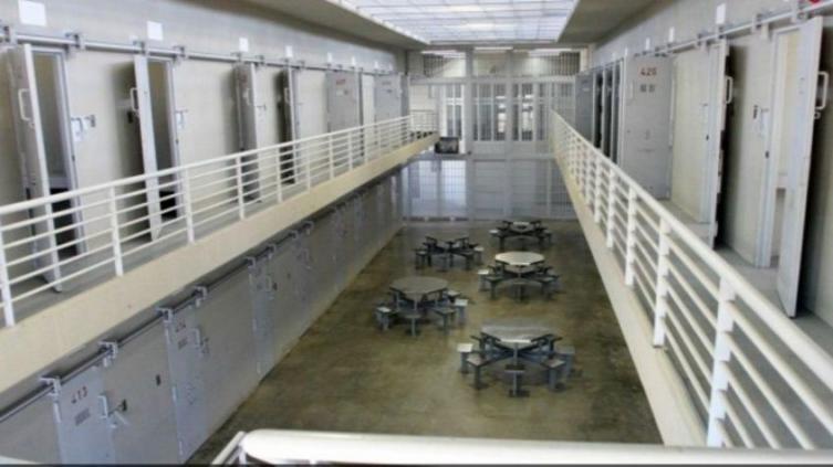 Un agente penitenciario mató a otro 