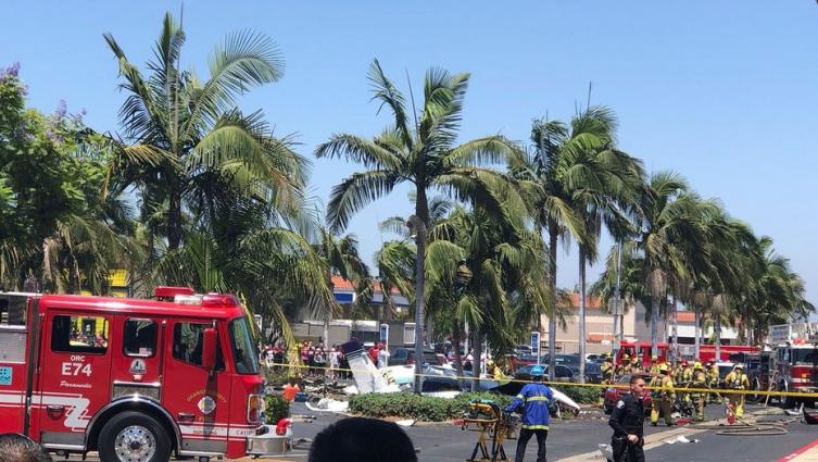 Una avioneta se estrelló en California y hay cinco muertos