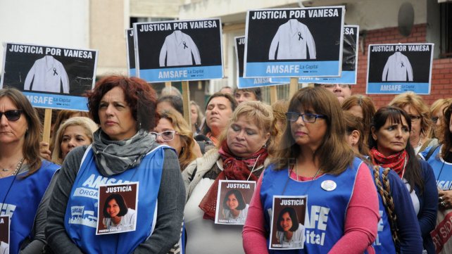 Trece años de prisión por abusar de una niña 