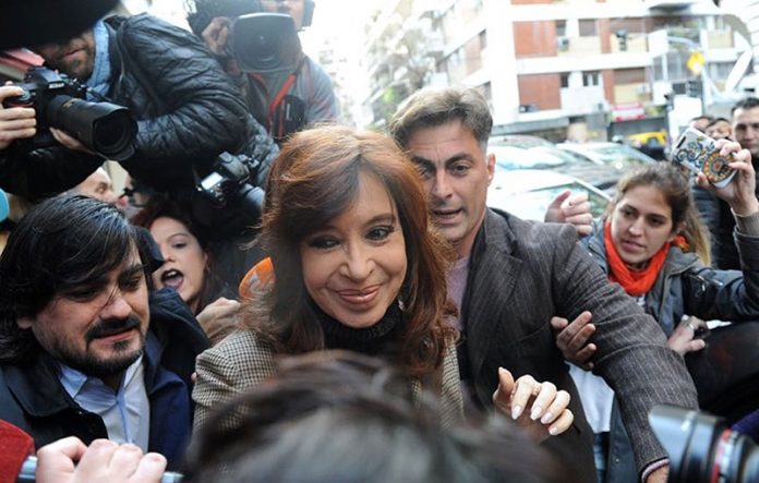 CFK: 