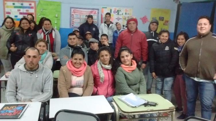 La provincia abrió una escuela para adultos 