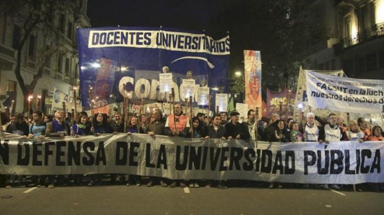 Comienza la tercera semana de paro en las universidades públicas