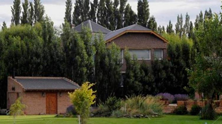 El allanamiento a la casa de El Calafate de CFK continuará este sábado
